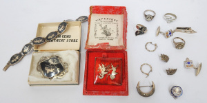 Lot 54 - Group lot - Vintage Silver Jewellery - Siam Silver Rings, brooch &