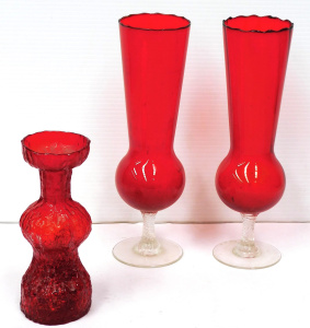 Lot 303 - 3 pces Mid-century Ruby Glass inc Pair Thistle vases with clear twiste