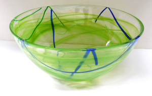 Lot 307 - Large Kosta Boda Anna Ehrner Contrast Glass Bowl - Clear with Green, B