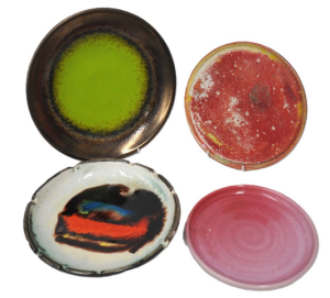 Lot 49 - 4 x Pces Oz pottery - lge Ellis ashtray, bright colours to centre 26cms