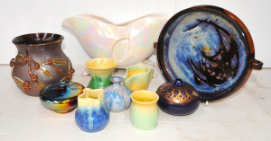 Lot 48 - Group lot Australian Vintage & Modern pottery inc Iridescent bulbou