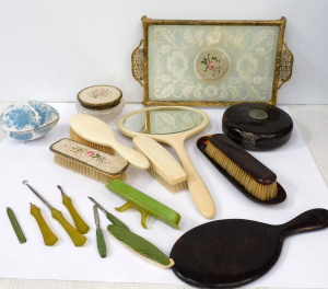 Lot 155 - Group lot of Ladies Vintage Dressing table items inc Hand mirrors, Par