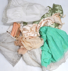 Lot 167 - Box lot - Vintage Ladies Sleepwear, undergarments, etc - Stiffened Pet