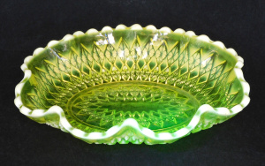 Lot 373 - Vintage Davidson Citrine Uranium Glass bowl with fluted vaseline rim 1