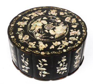 Lot 377 - Vintage Black Lacquer Box with mother or Pearl inlay - Floral with Pai