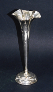 Lot 382 - c1903 Birmingham hallmarked sterling silver trumpet vase - Thomas Haye