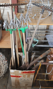 Large lot - Vintage Hand Tools - Axes, Rakes, Shovels, Edgers, etc, etc