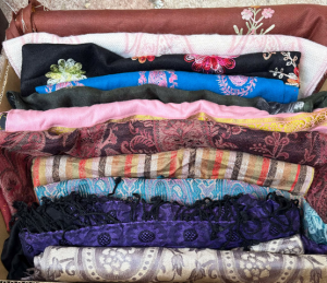 Approx 11 x wool, Pashmina, silk scarves, shawls,embroidered, various sizes